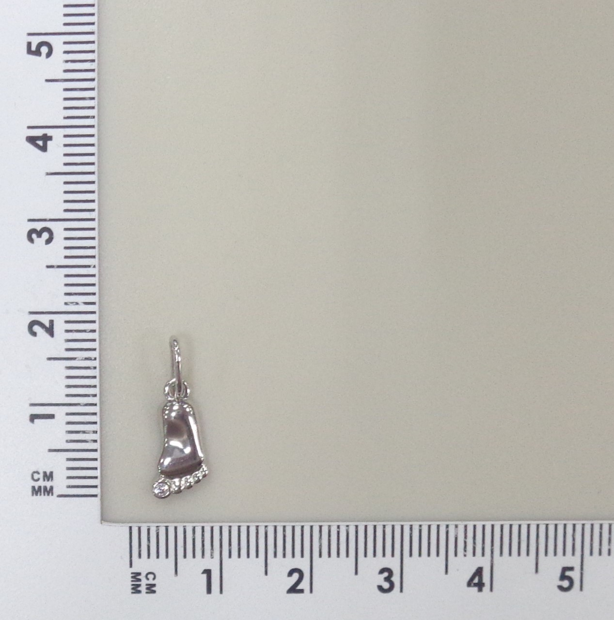 Серебряная подвеска 925 пробы; вставки 1 Фианит бесцв.;